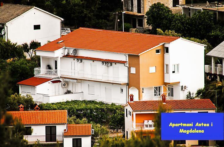 Apartments Antea & Magdalena Pirovac Exterior foto