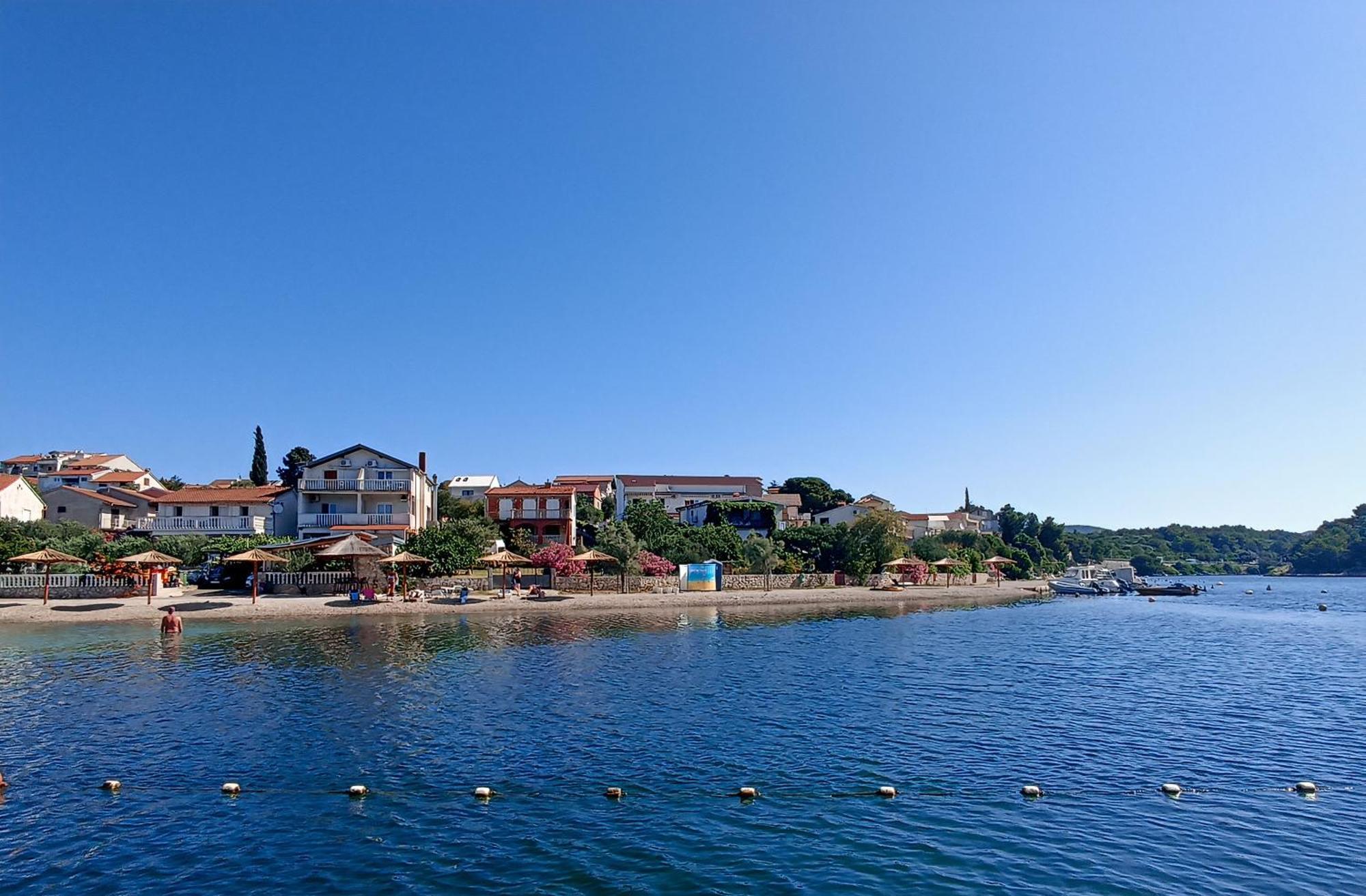 Apartments Antea & Magdalena Pirovac Exterior foto